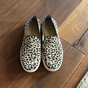 Rothy’s original slip on sneaker in cheetah print size 9 lightly worn